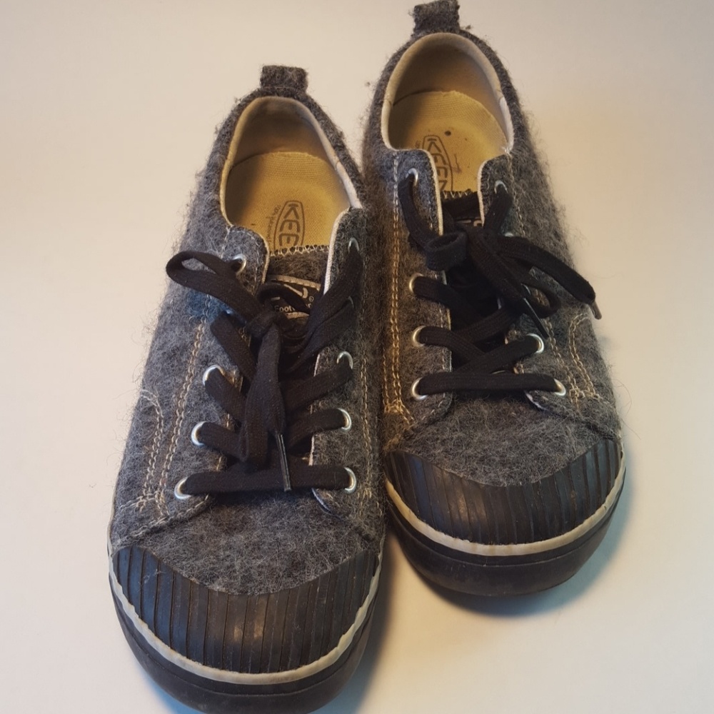 Keen Elsa Fleece sneaker